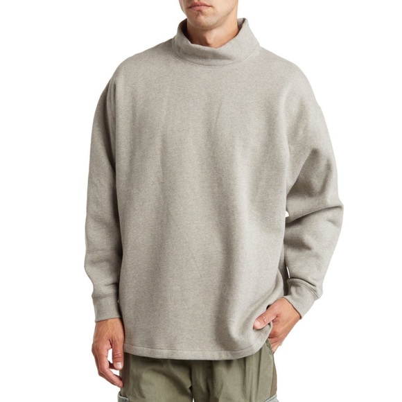 NWT! Fear of God Essentials Relaxed Mock Neck Sweatshirt XL Dark Oatmeal Grey - Picture 1 of 12